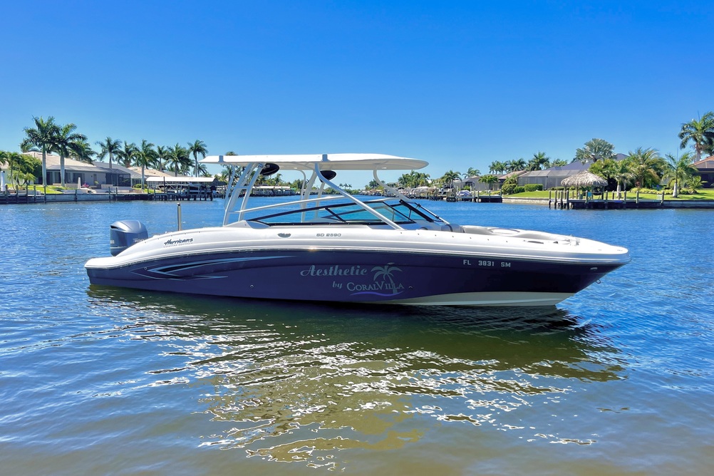 Hurricane 2690 Sundeck / Aesthetic