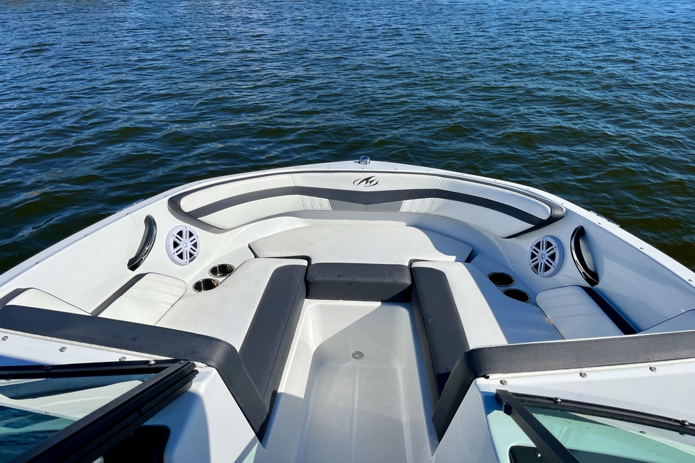 Monterey M-205