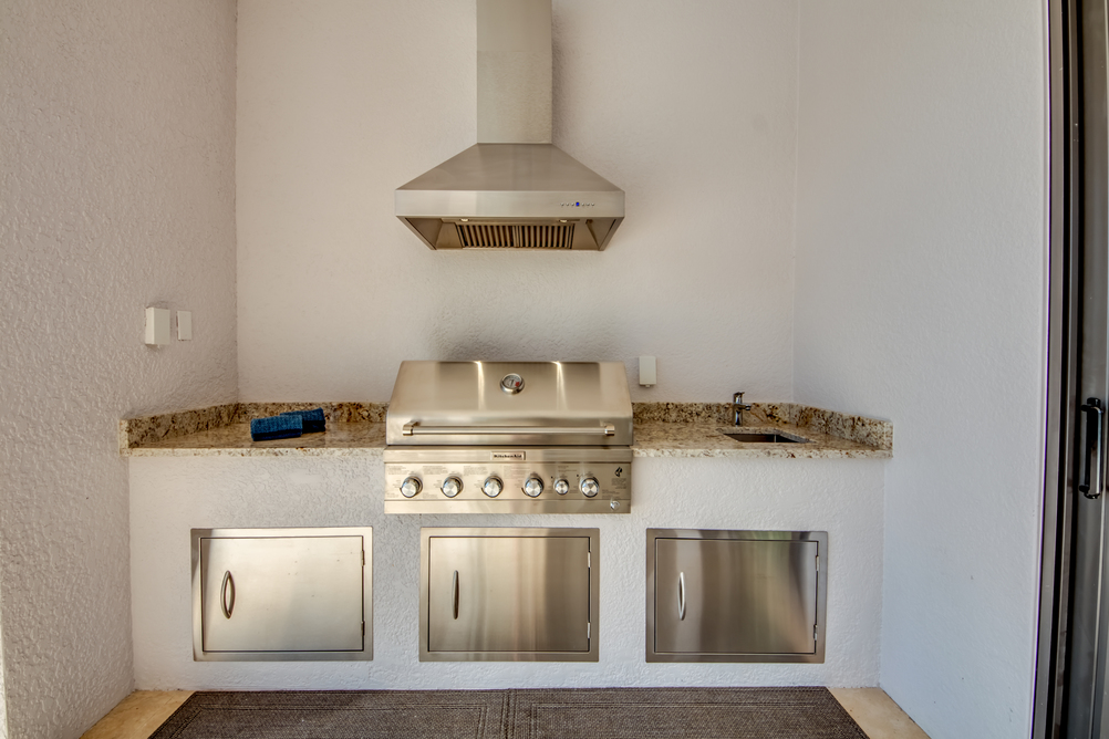 Grillstation in der Villa Aesthetic