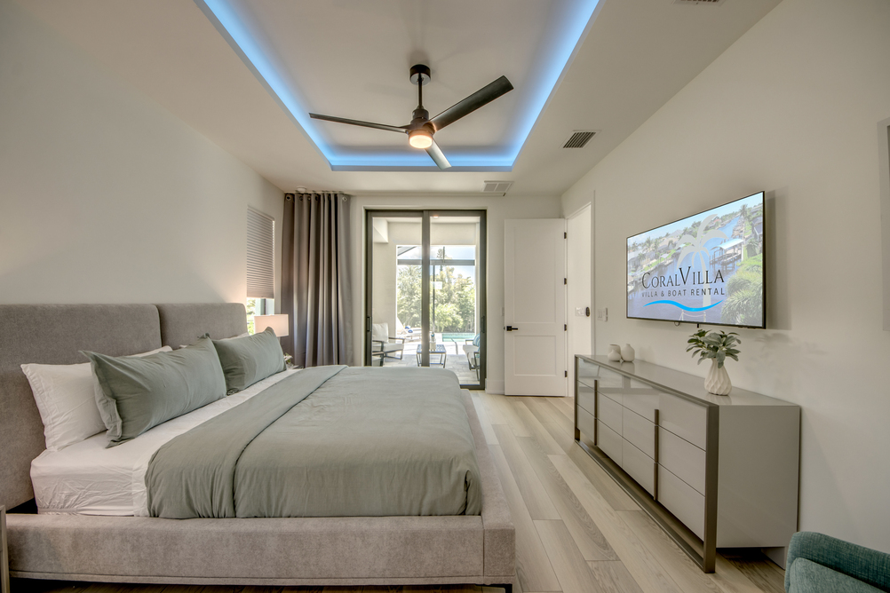 Villa Sunrays